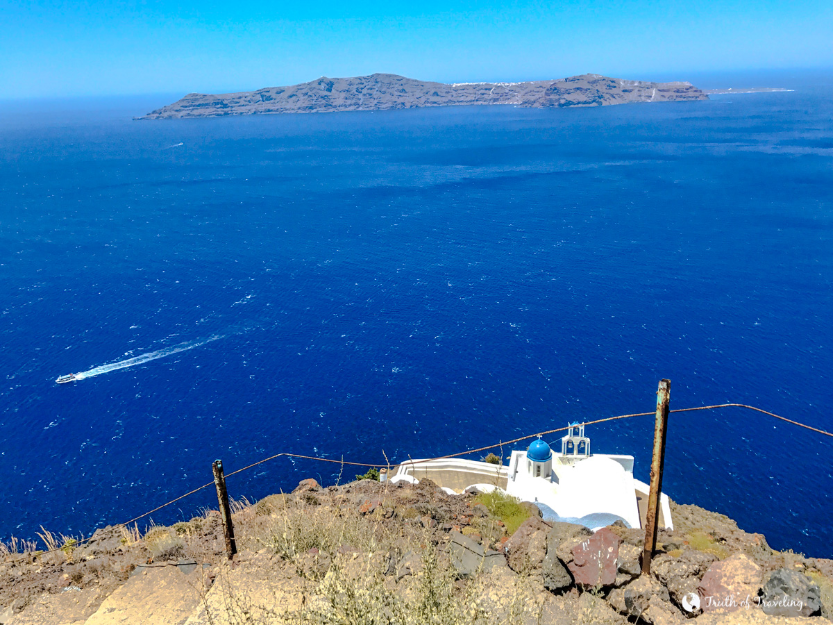 10 Tips for Hiking from Fira to Oia on Santorini - Truth of Traveling