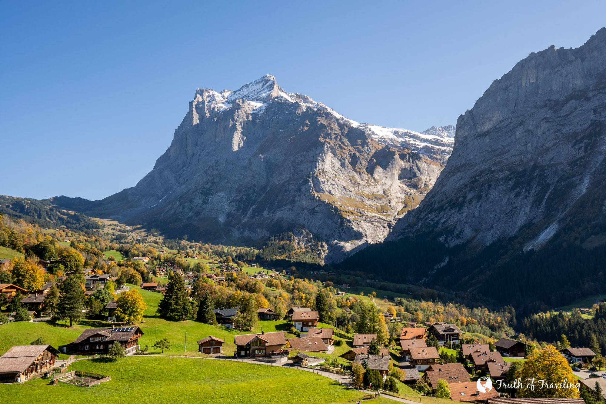 C a switzerland. Гриндельвальд Швейцария. Долина Гриндельвальд Швейцария. Гриндевальд Швейцарии. Гора Финстераархорн 4274 метра.